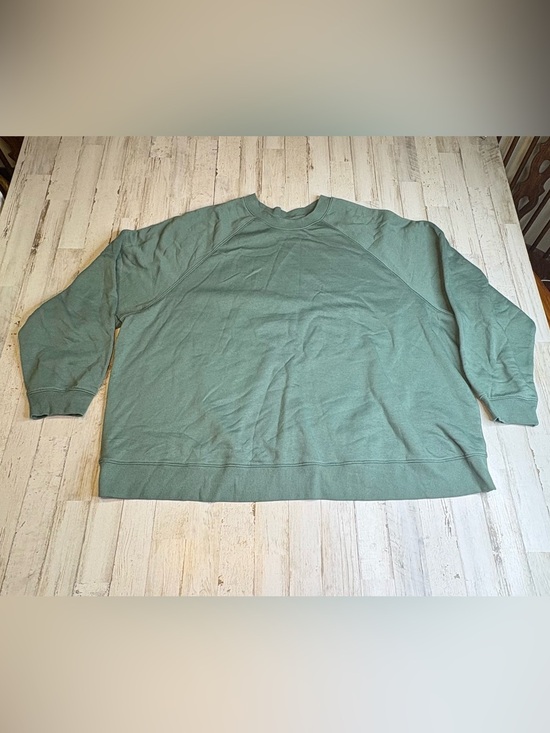 Old Navy Tops - Old Navy Women's Crewneck Sweatshirt in Sage Green Plus Size 3X